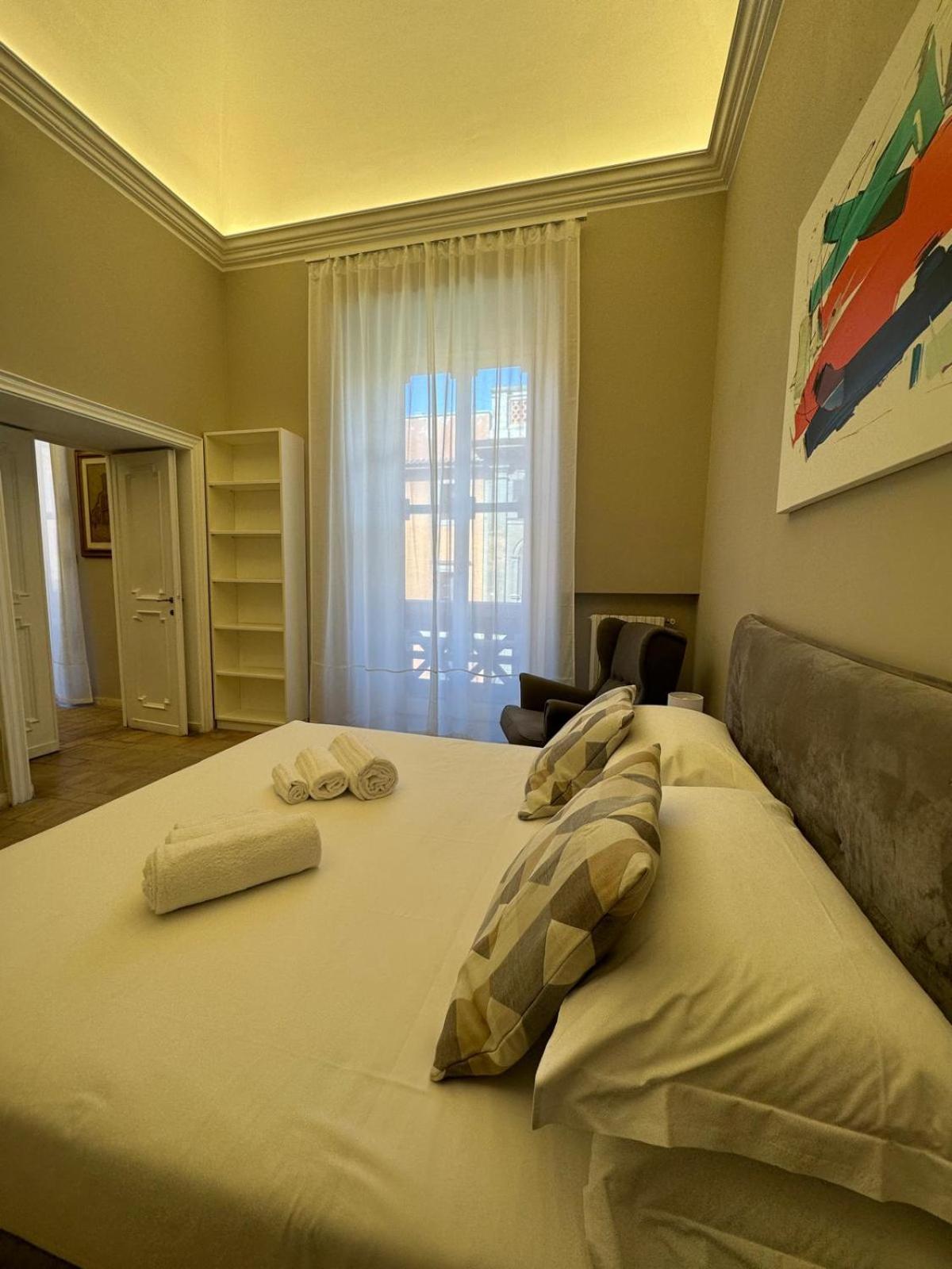 Lux Apartment Cavour Rome Buitenkant foto