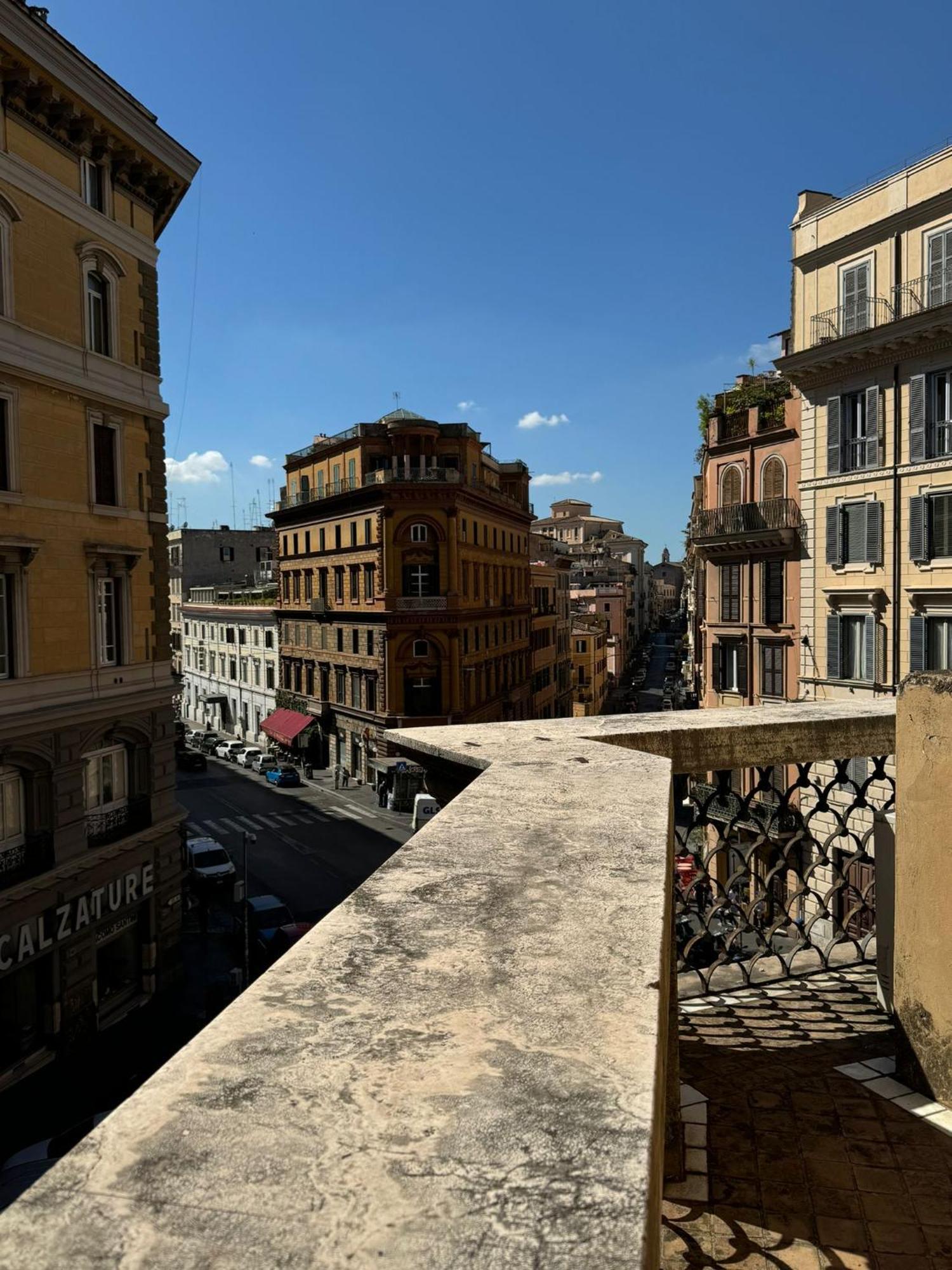 Lux Apartment Cavour Rome Buitenkant foto